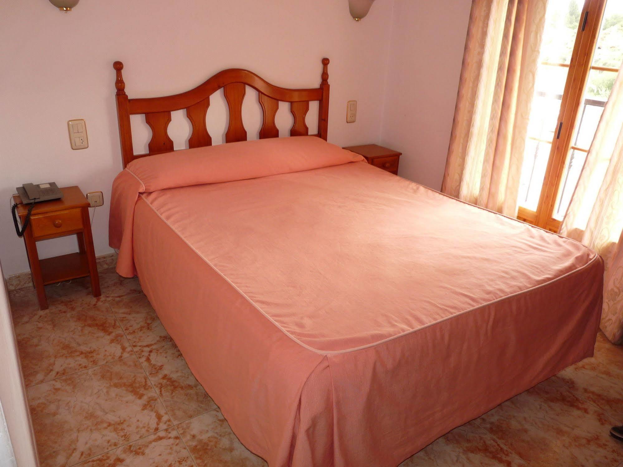 Hostal Rural Montual Los Baños Esterno foto